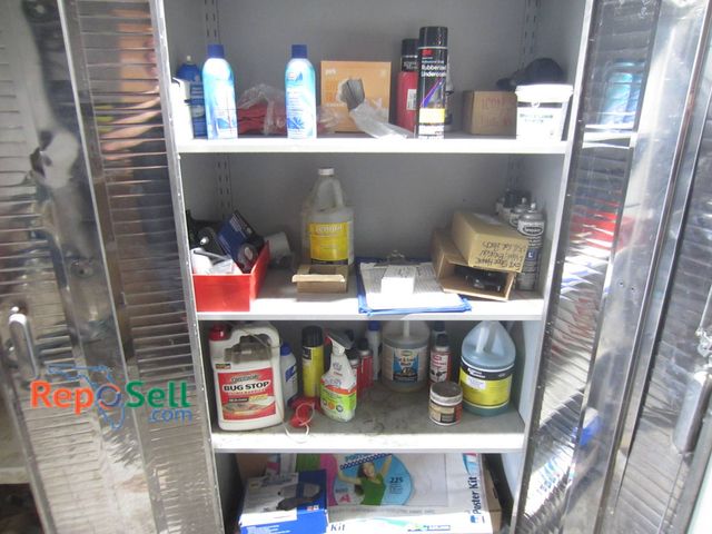 Lot 31-1282 - Contents Of Metal Storage Cabinet *Pick up Wed*: Automotive Supplies, Cleaners, 3M, DAP, CRG Marine,...