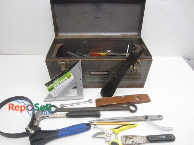 Lot 31-8495 - Craftsman Toolbox With Hand Tools