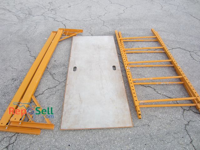 Lot 31-5011 - Scaffolding: Platform 69x27"W