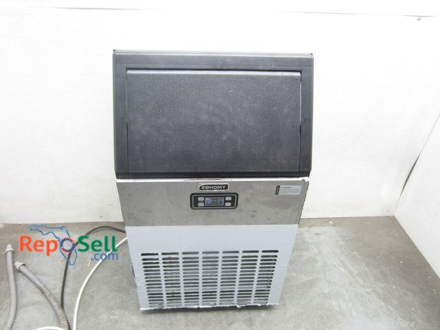 Lot 31-4073 - EUHOMY Ice Machine #M-02 - Powers On