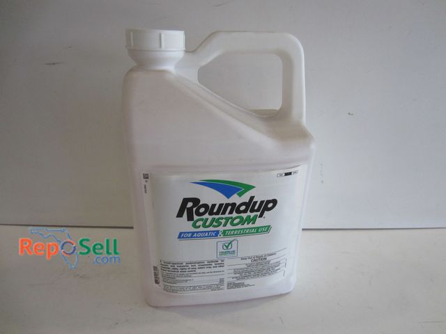 Lot 31-1221 - (1) 2Gal Jug Custom Roundup Aquatic/Terrestrial Weed Killer.