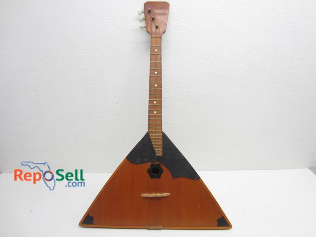 Lot 31-6481 - Vintage 1976 Russian Balalaika 3-String Guitar PC And Cp