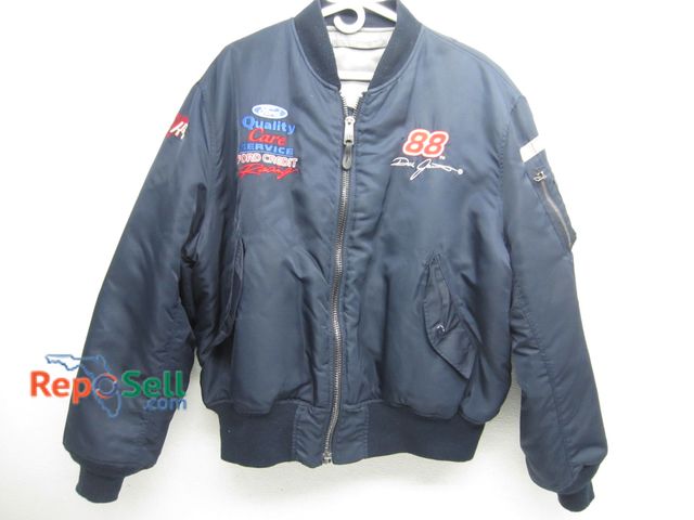 Lot 31-9566 - Nascar Jacket Size Large, Racing/Chase Authentic Ford Dale Jarrett 88
