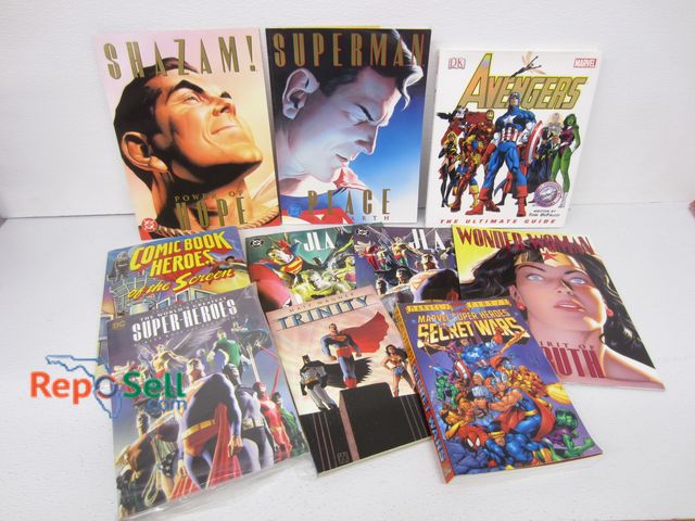 Lot 31-1206 - (10) Marvel and DC Comic Books: JLA, Wonder Woman, Superman, etc.