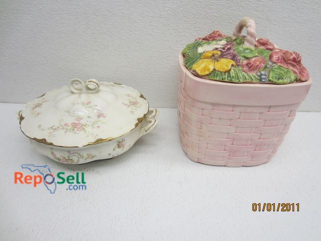 Lot 31-5165 - Ceramic Cookie Jar, Marked "Pitterson" (9" Tall) &amp; Warwick USA Made Candy Dish