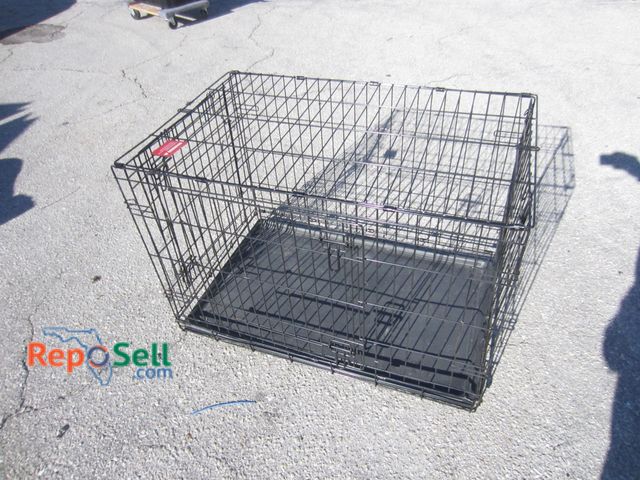 Lot 31-6373 - Metal Dog Cage 36"x24"x22.5"