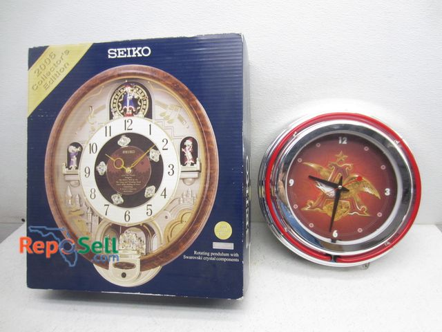 Lot 31-9425 - (2) Clocks, both working: Seiko 2006 Collector's Edition and Anheuser-Busch.