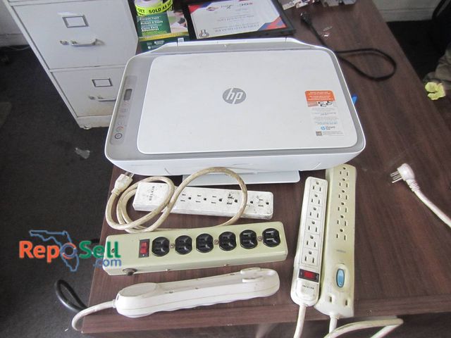 Lot 31-1308 - HP DeskJet 2755e All-In-One Printer With Assorted Power Strips