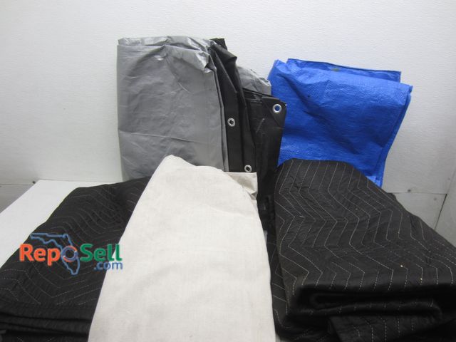 Lot 31-1473 - (3) Moving Blankets, (2) Tarps