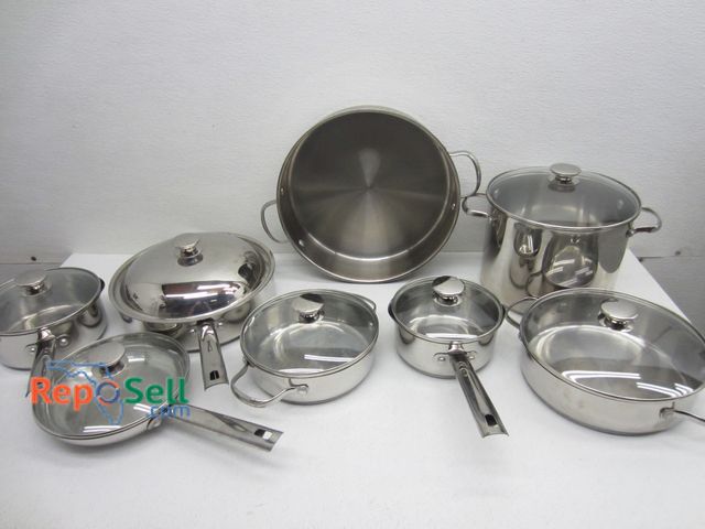 Lot 31-6465 - Collection of Wolfgang Puck Bistro Cookware, 8 Pans, 7 Lids