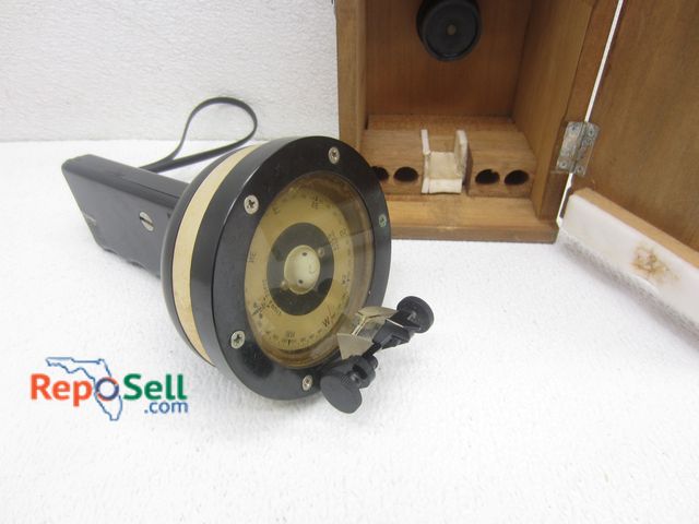 Lot 31-9321 - Saura Marine Compass #HB-656 With Wood Case