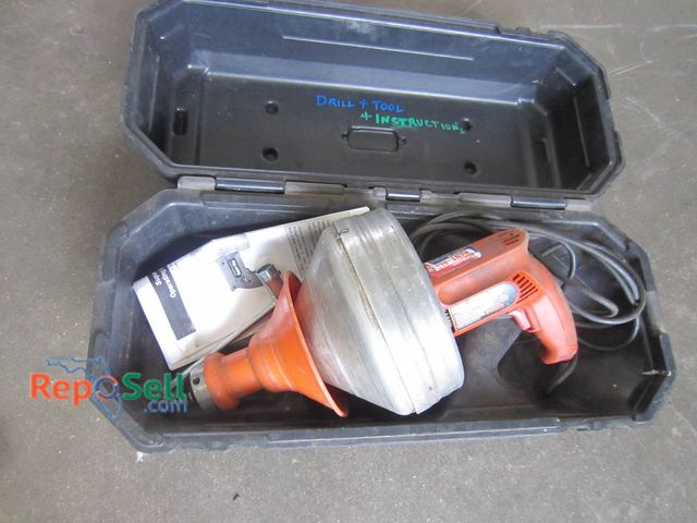Lot 31-1363 - General Pipe Cleaners Super-Vee Drain Cleaning Tool In Hard Plastic Carrying Case. Includes Operator...