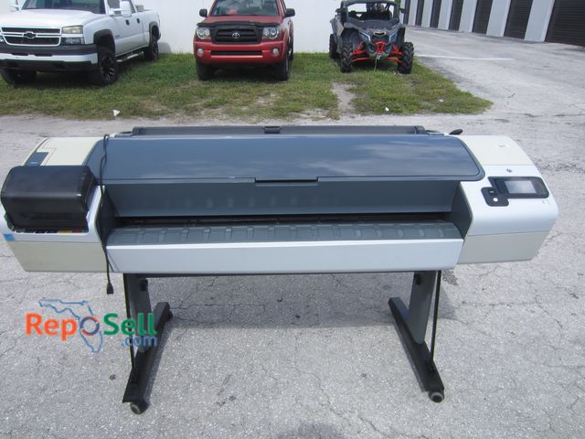 Lot 31-7443 - HP Designjet Printer #CR649C 69.5"x26"x41" - Power On
