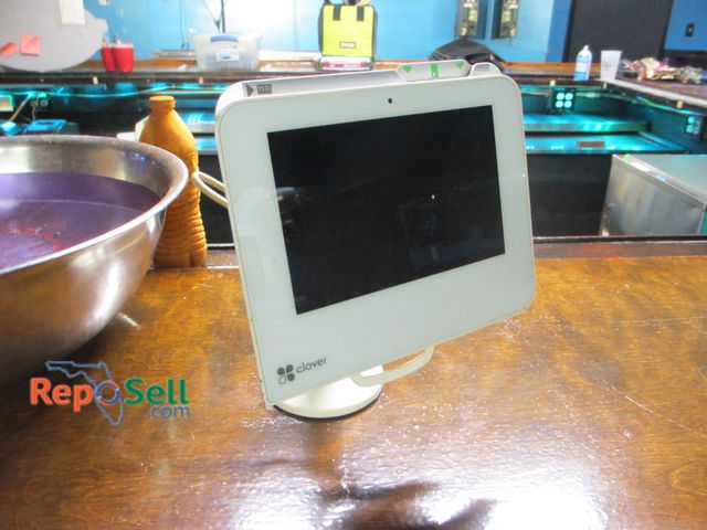 Lot 31-2165 - Clover POS System - Buyer Must Remove