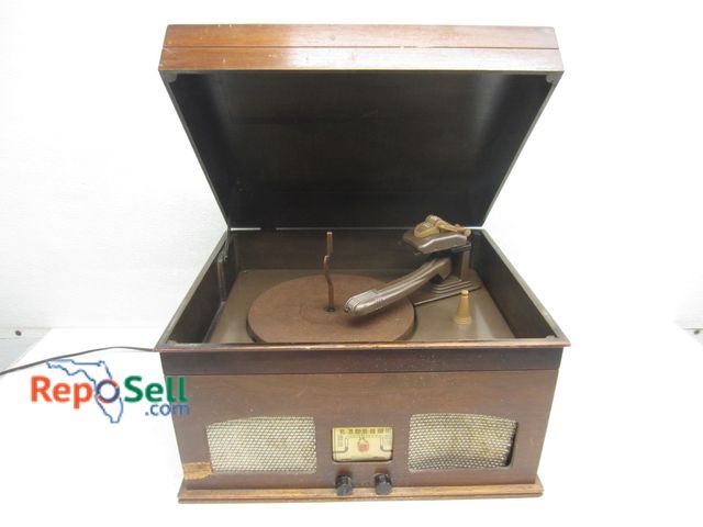 Lot 31-6160 - Mirror Tone Record Player #CD-500 - Power On, No Sound
