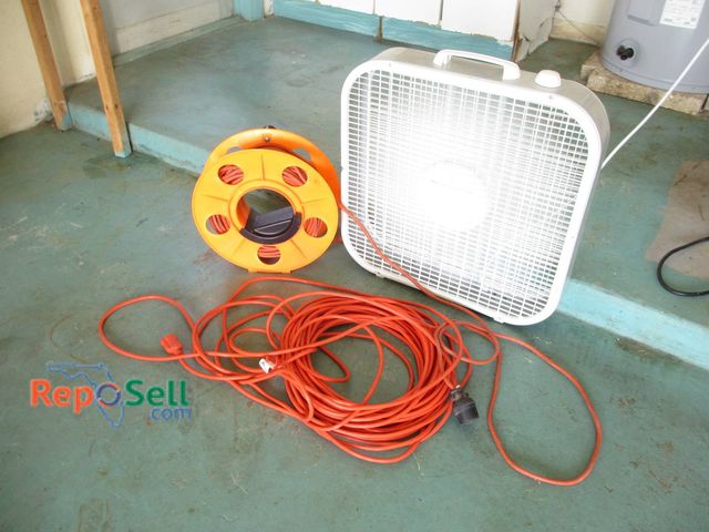 Lot 31-8597 - Lasko Box Fan (powers on) With Extension Cord Reel And Power Adapter