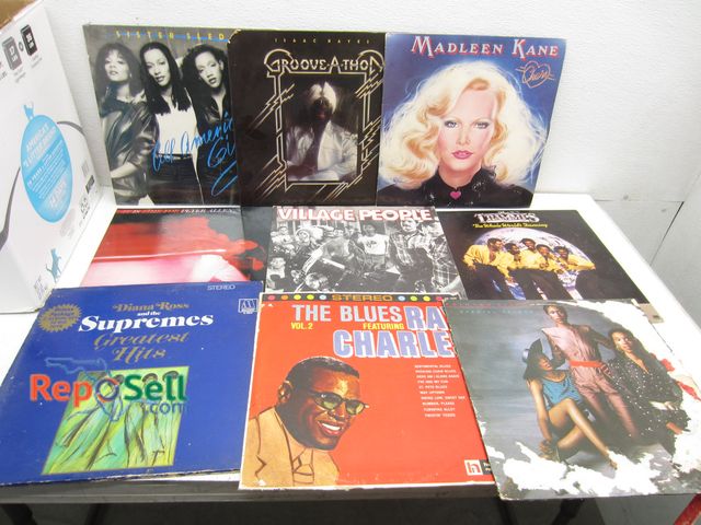 Lot 31-5232 - Approx (33) Funk/Soul Vintage Vinyl Records: Ray Charles, Pointer Sisters, Village People etc