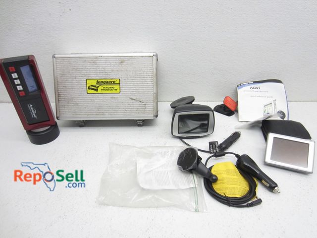 Lot 31-9424 - Acculevel Digital Level, Nuvi And Street Pilot Garmin GPS-  All Power On