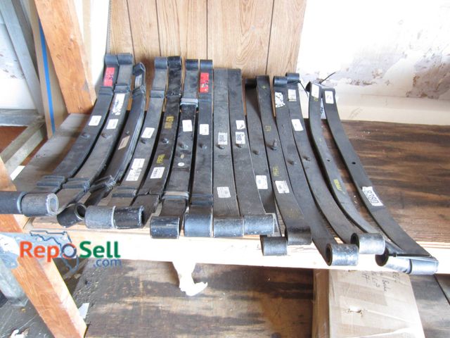 Lot 31-1080 - Golf Cart Leaf Springs Heavy Duty And Standard For Club Car Precedent And Others