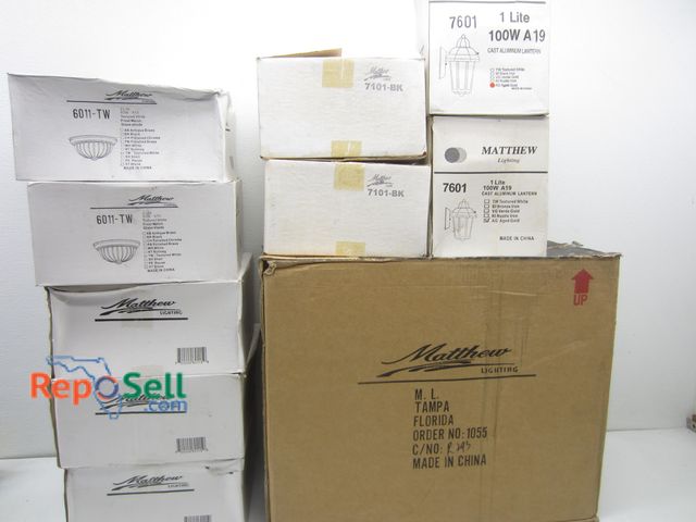 Lot 31-3525 - (15) Matthew Light Fixtures