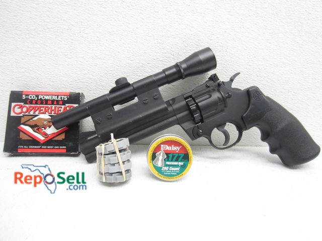 Lot 31-1137 - Crossman Competition BB Gun with Scope and Accessories