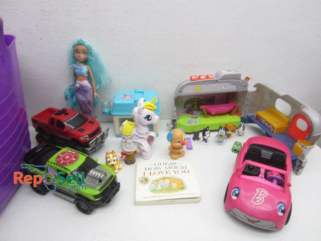 Lot 31-8167 - Bin Of Kids Toys: Little People, Bluey, Trucks etc