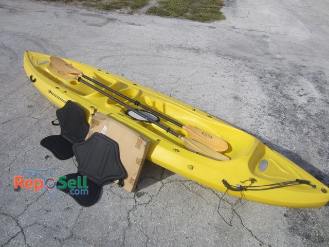 Lot 31-8445 - Nexus 2 Person Kayak 156T with New Seats &amp; (2) Paddles - QJE88457K613