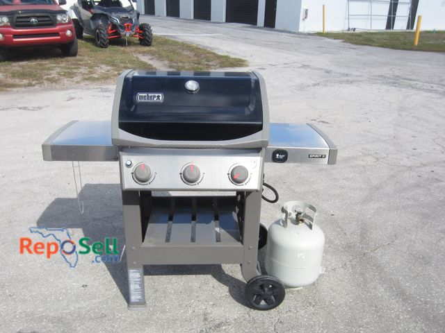 Lot 31-9436 - Weber GS4 Propane Grill With Tank 41" W x 44" H