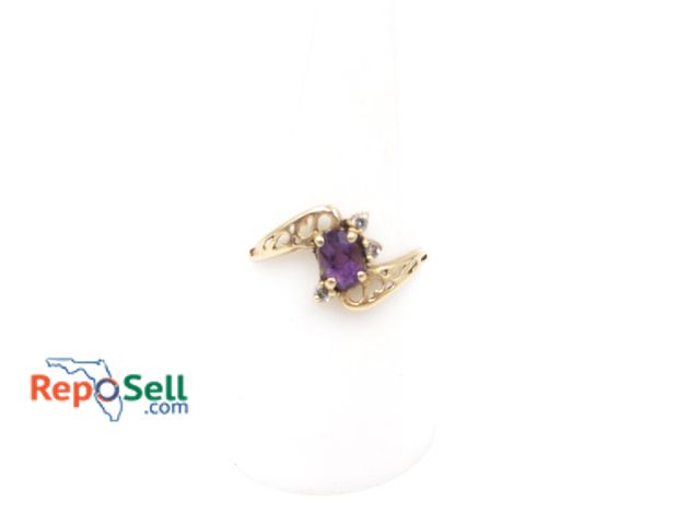 Lot 31-7016 - 14K Yellow Gold Amethyst Diamond Ring Size 8 - 1.6g total