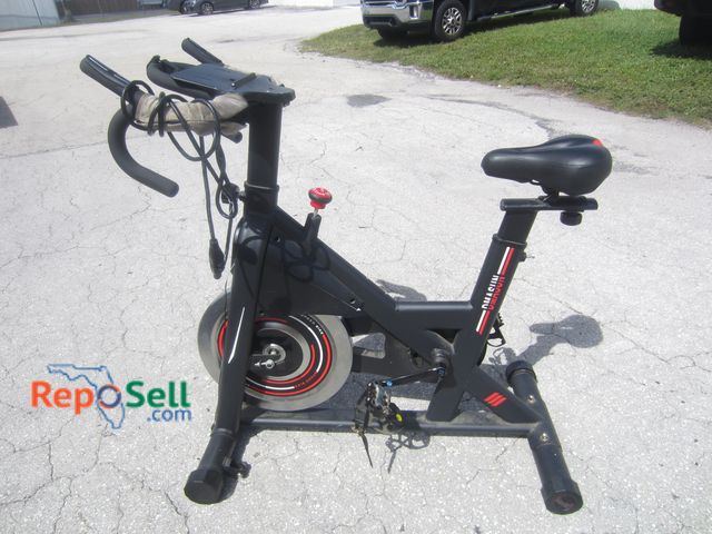 Lot 31-7070 - DMASUN Spin Bike