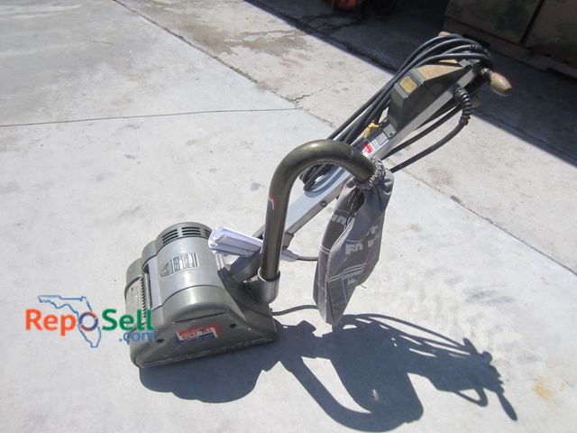 Lot 31-1020 - Hiretech HT-8-1 floor sander - ran when tested.