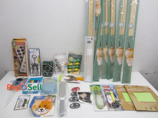 Lot 31-8354 - Estate Lot: Kitchenware (Wine Openers, Corn Holders, etc.), Pet Accessories (Canned Food Lids/Covers...