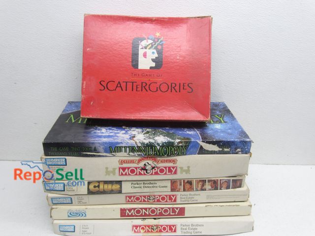 Lot 31-6093 - Board Games (Some Vintage): Scattegories, Clue, Millenniumopoly, etc.