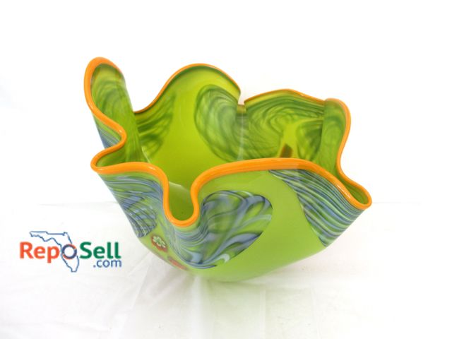 Lot 31-1057 - Green Blown Glass Bowl