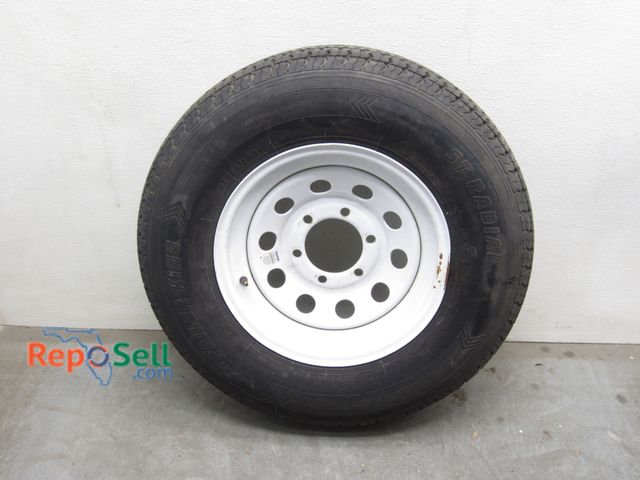 Lot 31-6070 - Trailer Spare Tire 225-75-R15 6-Lug Good tread