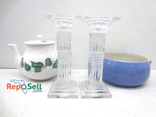 Lot 31-9502 - Estate Lot: (2) Glass Candle Sticks, Tea Pot, Bowl