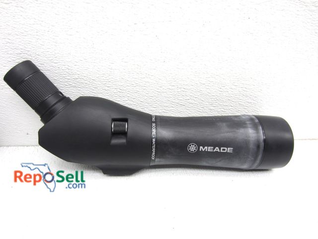 Lot 31-9519 - Meade Spotter Scope With Zoom 20-60x60mm, Waterproof, Rubberized