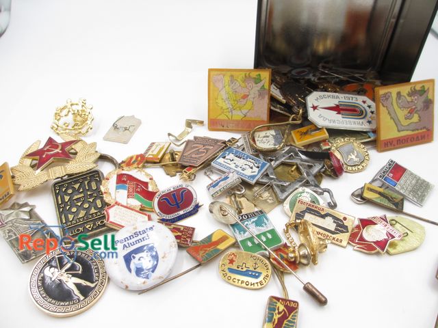 Lot 31-1019 - Lot of Stick Pins, Badges, Foreign Pins, etc.