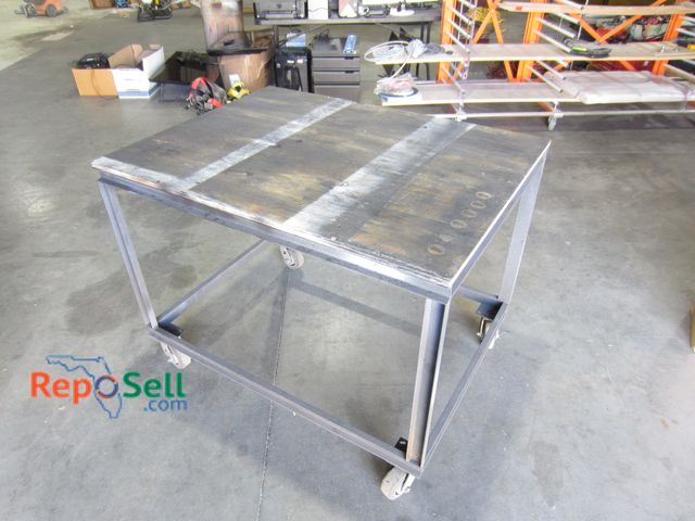 Lot 31-8217 - Metal Rolling Work Table  36" x 48" x 36" H
