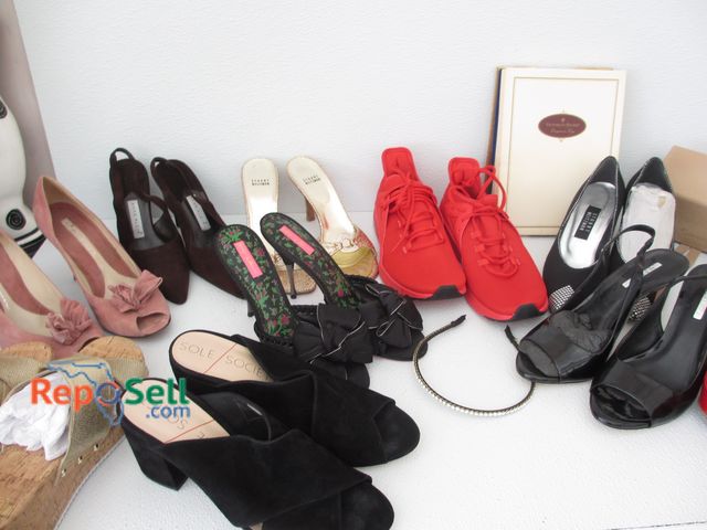 Lot 31-2186 - Large Lot of Ladies Shoes and Pantyhose, Most Size 9: Anne Klein, Spiga, Juicy Couture, Puma Sneaker...