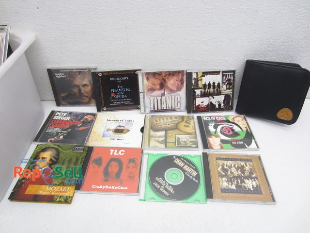 Lot 31-1041 - Approx (88) Vintage CD's: Dean Martin Roast, Phantom Of The Opera, Hootie etc