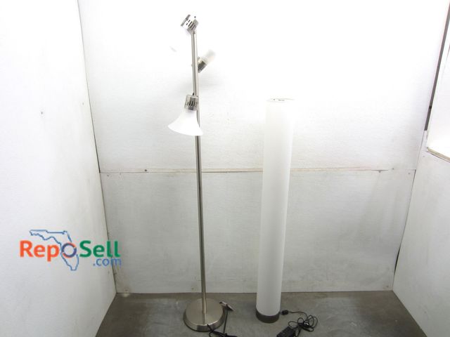 Lot 31-6354 - (2) Lamps: (1) With (3) Bulbs And (1) Touch Activated - Both Power On