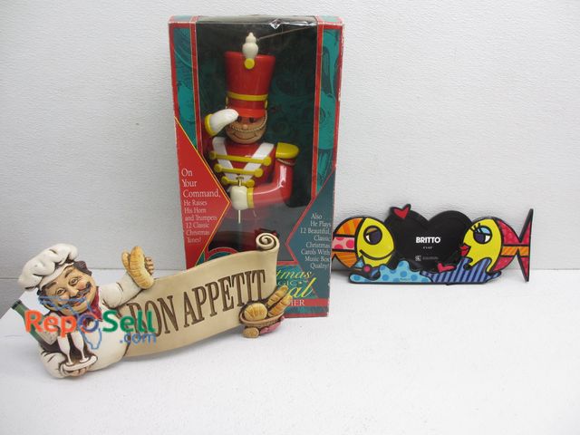 Lot 31-9120 - Large Toy Soldier Christmas Magic, Chef Wall Hanging &amp; Fish Picture Frame