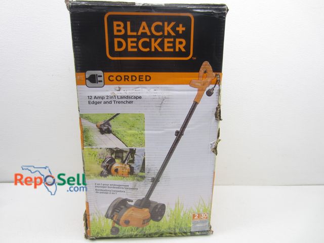 Lot 31-1446 - Black &amp; Decker 12AMP 2-In-1 Landscape Edger/Trimmer #LE750