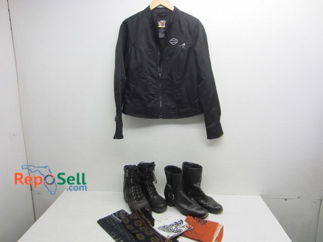 Lot 31-2368 - Harley Davidson Clothing: Ladies Jacket Small, (2) Ladies Boots Size 9, Bandanas