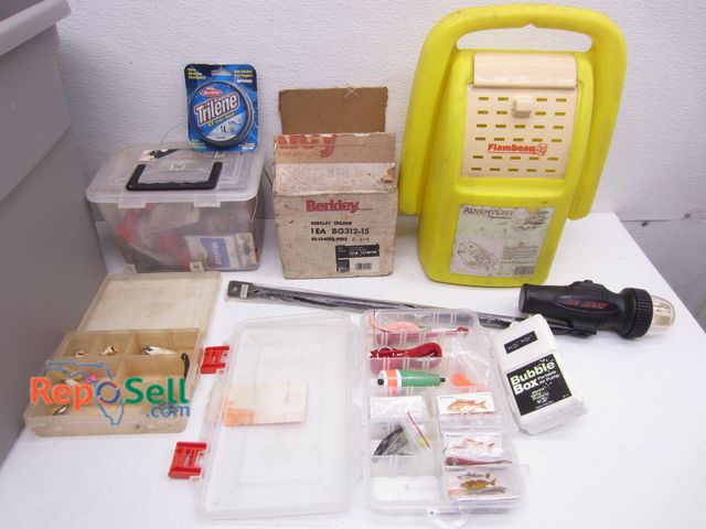 Lot 31-4147 - Fishing Acces: (2) Bait Buckets, Tackle Boxes, Trilene etc