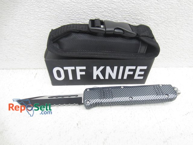 Lot 31-7047 - New 10 1/4" OTF Knife With 4 1/4" Blade And Sheath