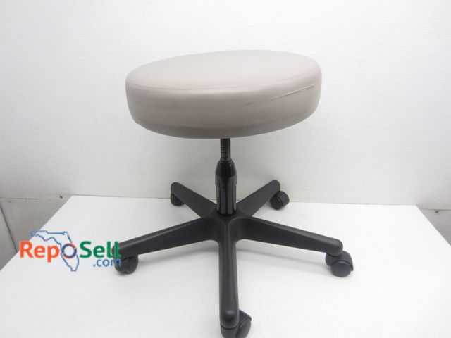 Lot 31-2480 - Clinton IND Tan Exam Stool