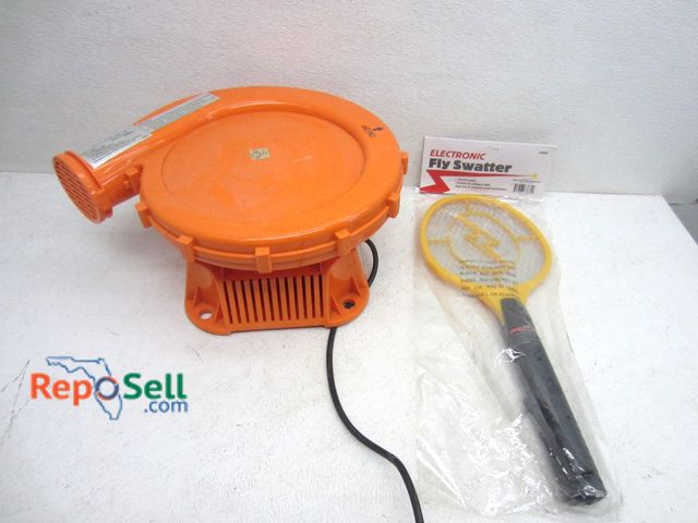 Lot 31-6249 - FJ-28 Air Blower (Powers On) And Electronic Fly Swatter (Appears New)