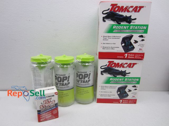 Lot 31-3219 - Pest Control Lot: (23) Fly Traps, (2) Rodent Station Traps etc